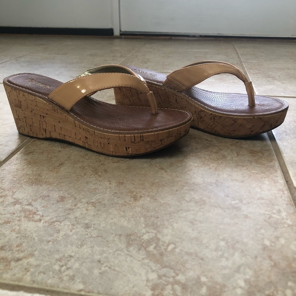 Carols sandal wedges